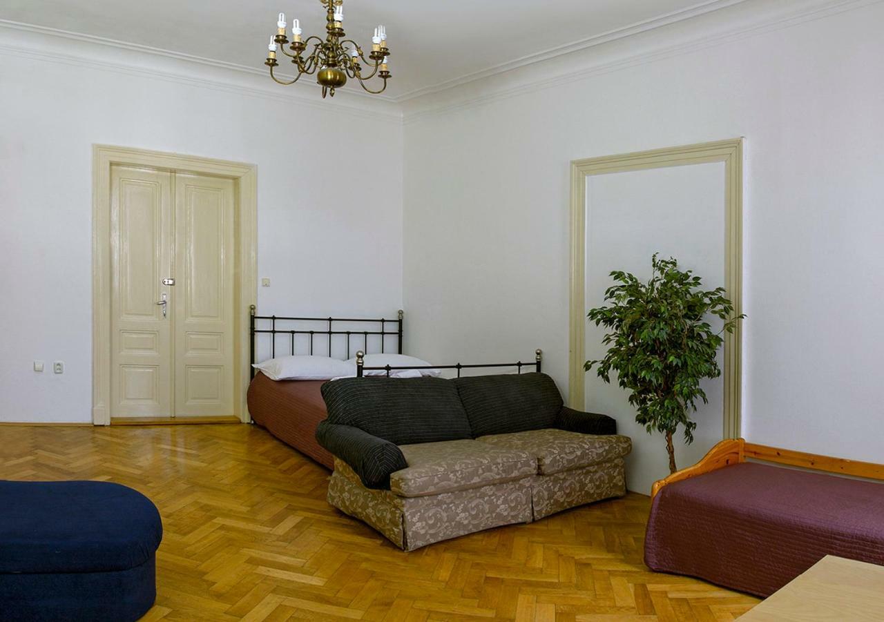 U Taisia Praga
